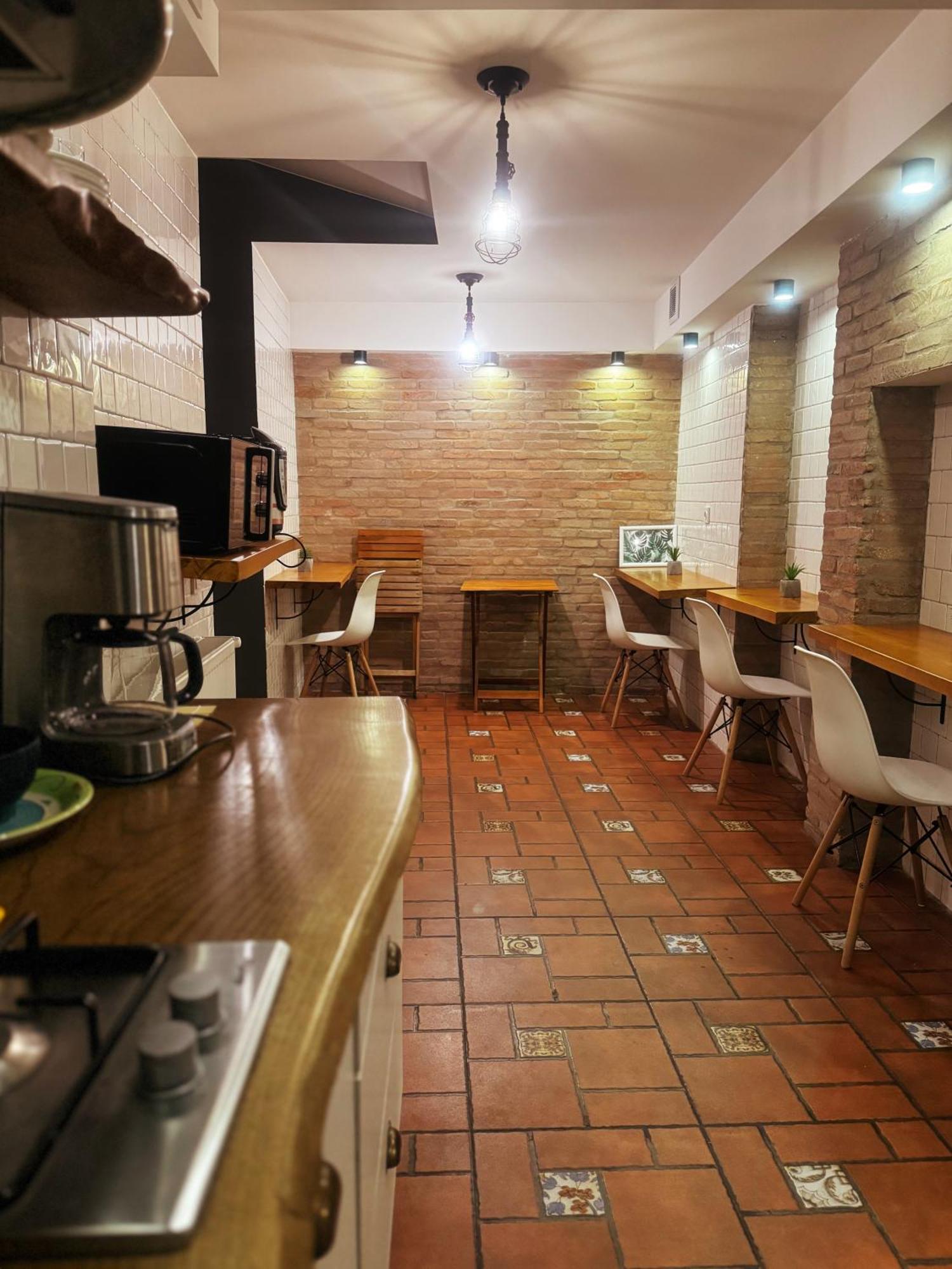 Hotel Classic Corner Tbilisi Bagian luar foto