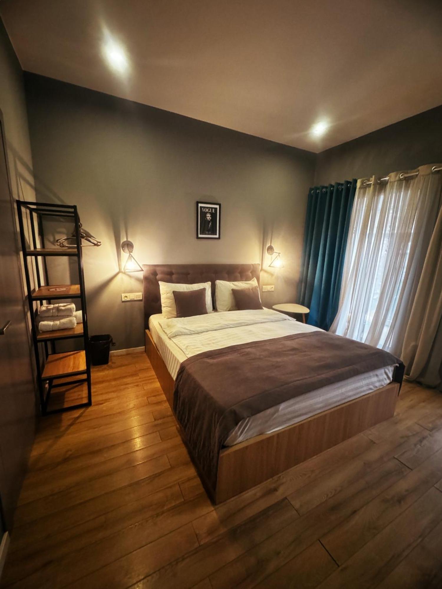 Hotel Classic Corner Tbilisi Bagian luar foto