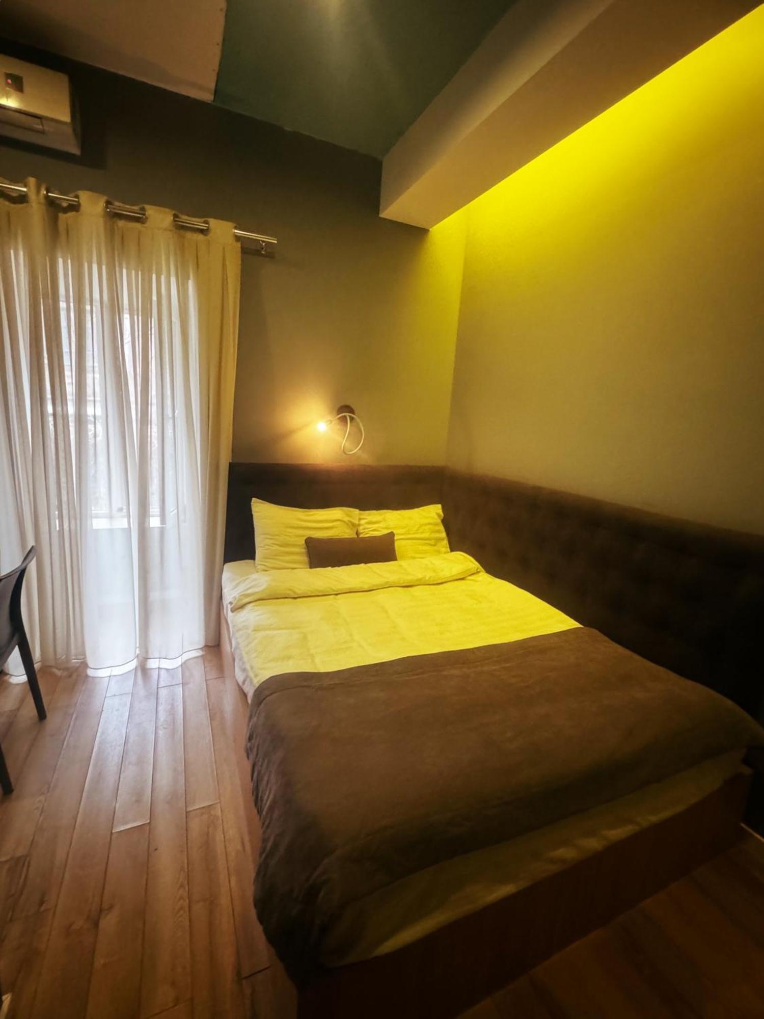 Hotel Classic Corner Tbilisi Bagian luar foto